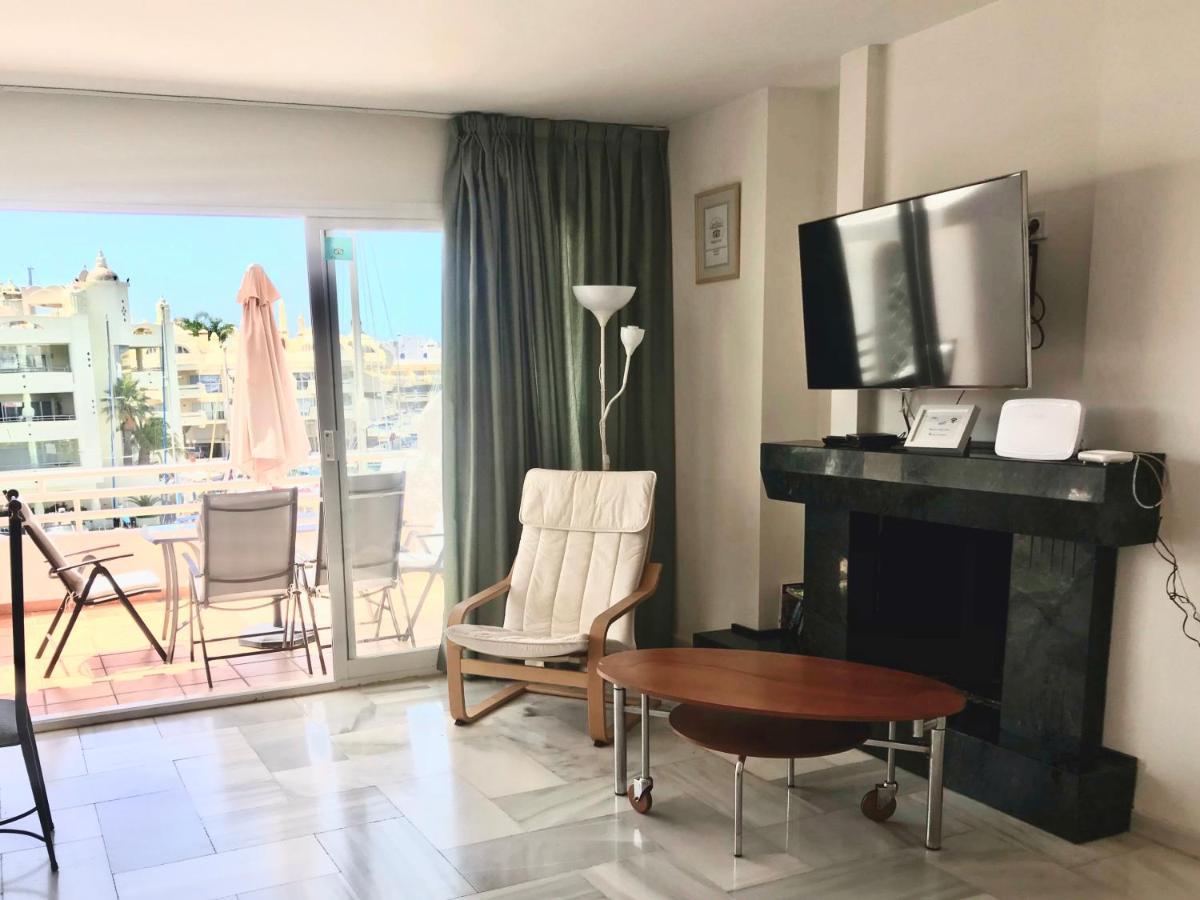 Apartamento En Puerto Marina B32 Benalmádena Esterno foto